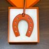 Full Handmade 187 Factory Feu Orange / Etoupe Swift Leather No.876 Paddock Horseshoe Charm