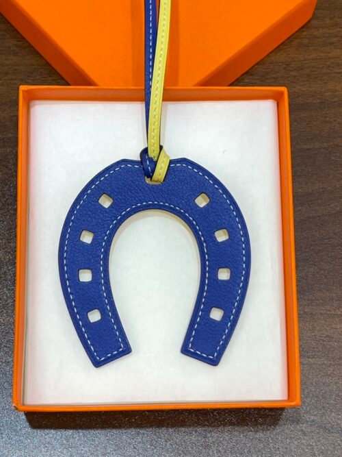 Canada Toronto 187 Factory Paddock Horseshoe Charm No.881 Swift Lime / Blue Electric