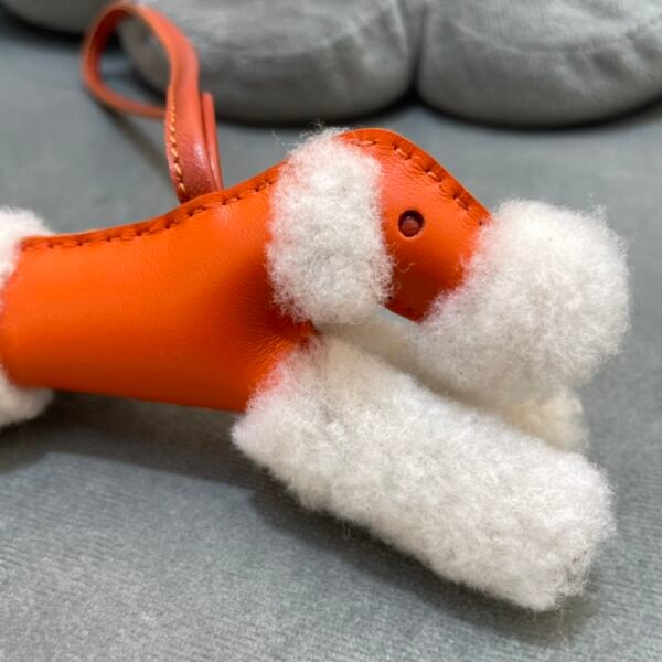 Russia Moscow 187 Factory Budy Charm Milo Agneau Feu Orange & Sanguine No.5