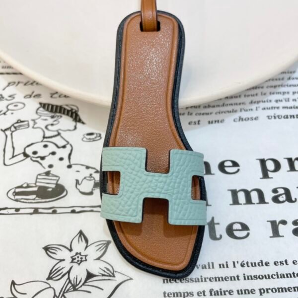 187 Factory Bag Charm Epsom & Swift Leather Blue Atoll Oran Nano Charm