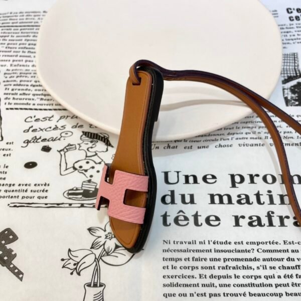 187 Factory Bag Charm Images Rose Confetti Epsom & Swift Leather Oran Nano Charm