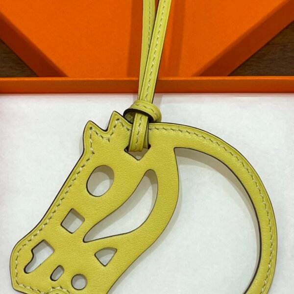 Australia Sydney 187 Factory Paddock Cheval Charm Lime Swift Leather