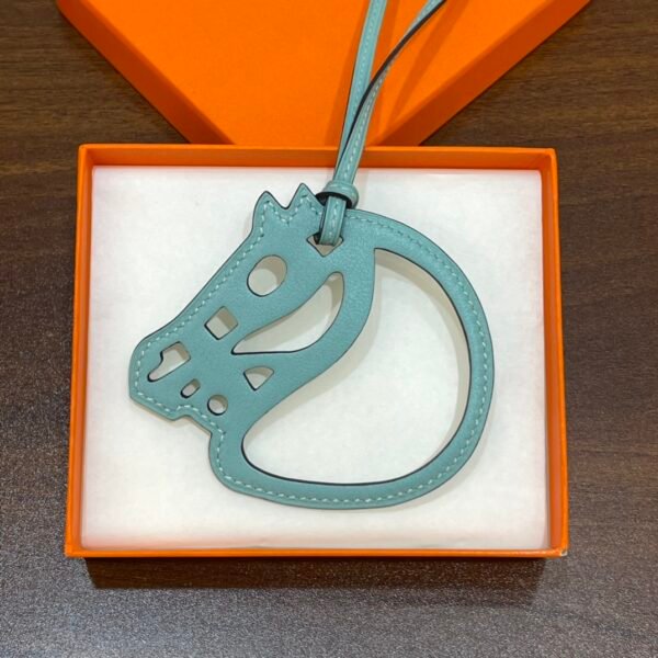 Canada Toronto 187 Factory Blue Atoll Swift Leather Paddock Cheval Charm