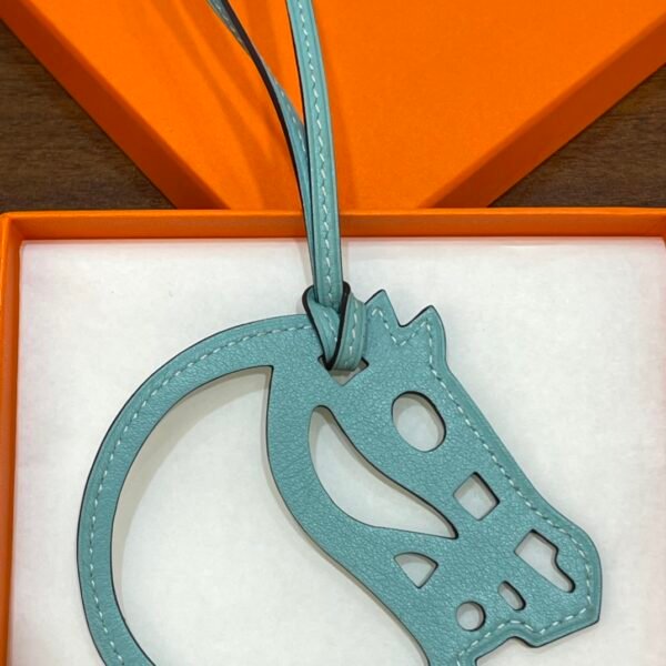 Canada Toronto 187 Factory Blue Atoll Swift Leather Paddock Cheval Charm