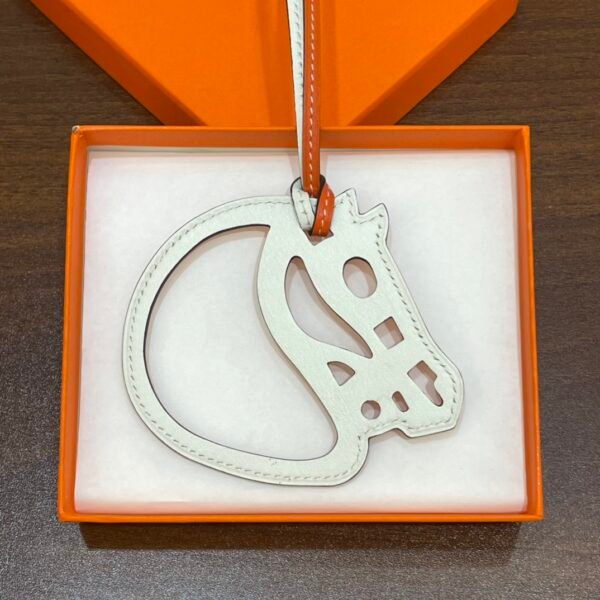187 Factory Bag Charm Images Swift Leather Orange & Craie Paddock Cheval Charm