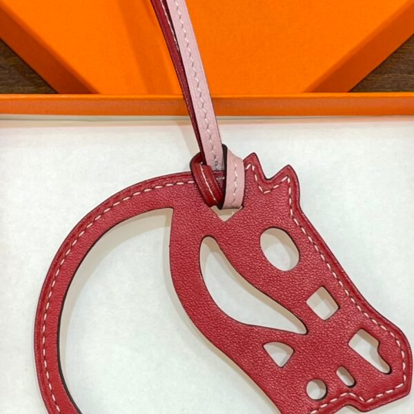 Hong Kong 187 Factory Paddock Cheval Charm Swift Leather Rose Sakura & Rouge Casaque