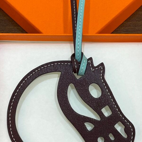 Full Handmade 187 Factory Paddock Cheval Charm Blue Atoll & Rouge H Swift Leather