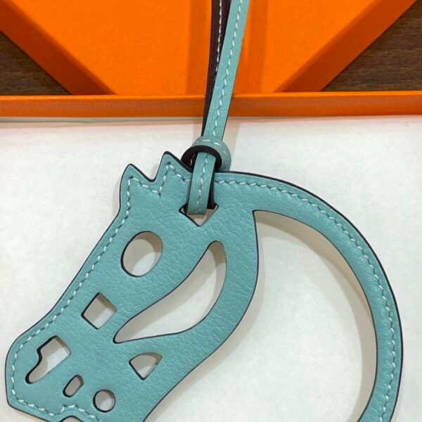 Full Handmade 187 Factory Paddock Cheval Charm Blue Atoll & Rouge H Swift Leather