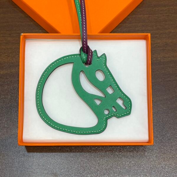187 Factory Bag Charm Price Violet & Vert Vertigo Swift Leather Paddock Cheval Charm
