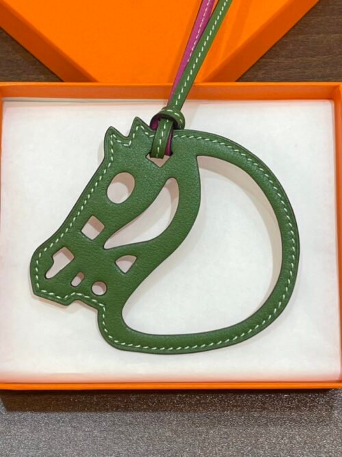 UAE Dubai 187 Factory Paddock Cheval Charm Swift Leather Vert Olive & Rose Purple