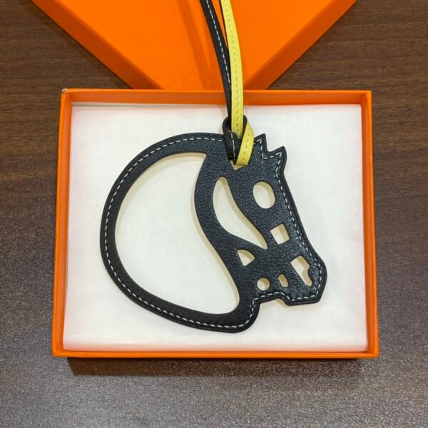 Full Handmade 187 Factory Paddock Cheval Charm Lime & Noir Swift Leather