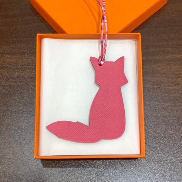 187 Factory Bag Charm Price Epsom Rose Lipstick & Togo Gold Fox Charm