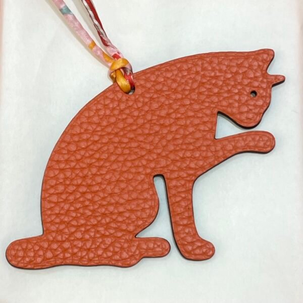 187 Factory Bag Charm Price Togo Orange / Epsom Etoupe Cat Charm