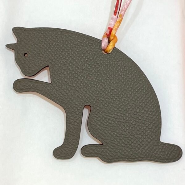187 Factory Bag Charm Price Togo Orange / Epsom Etoupe Cat Charm