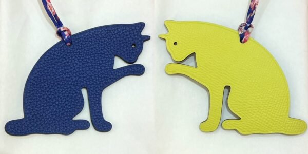 187 Factory Cat Charm Images Blue Electric Togo & Lime Epsom Leather