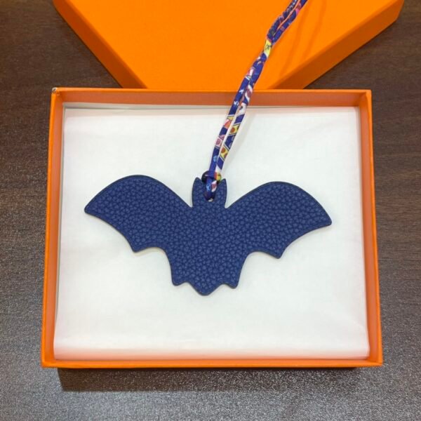 187 Factory Bat Charm Images Lime Epsom Leather / Blue Electric Togo Leather