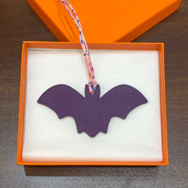 187 Factory Bag Charm Price Epsom Violet / Togo Rose Sakura Bat Charm