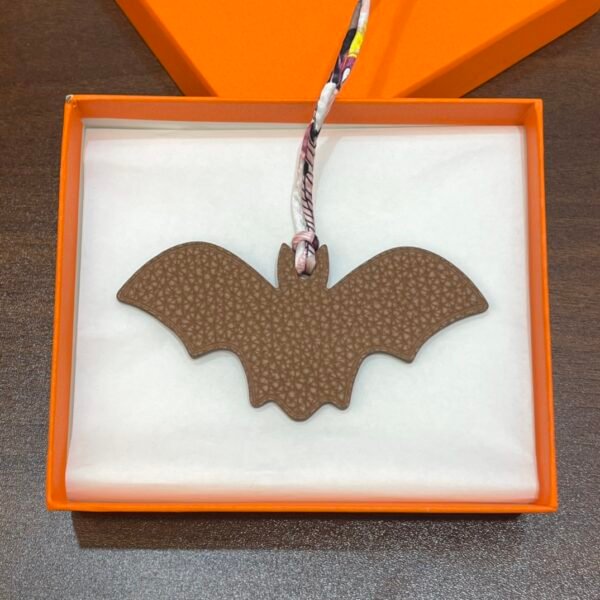 Taiwan 187 Factory Violet Epsom Leather / Gold Togo Leather Bat Charm