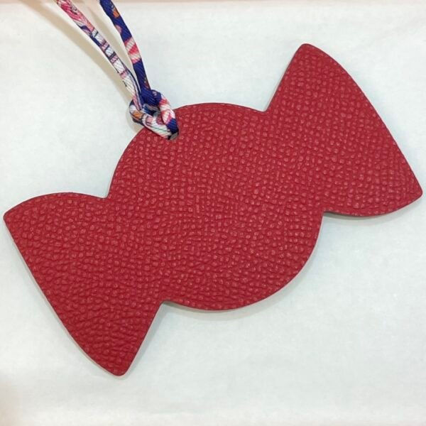 Hong Kong 187 Factory Epsom Rouge Casaque / Togo Blue Saphir Candy Charm