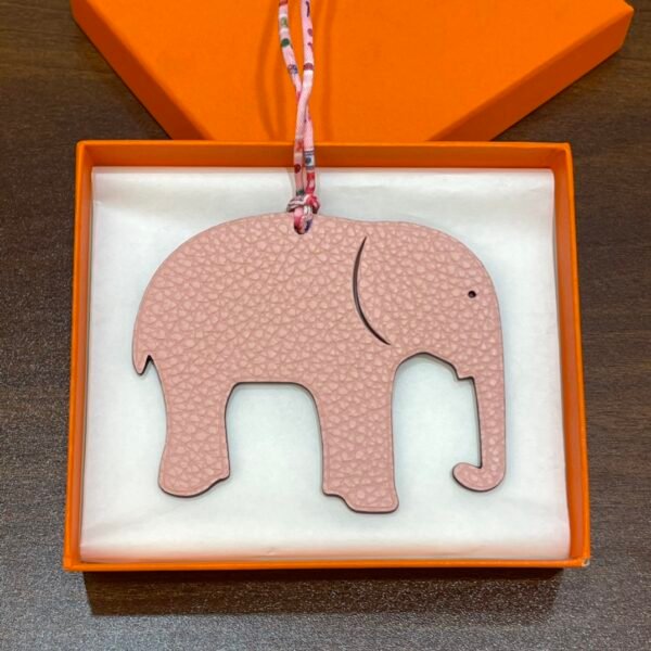 187 Factory Bag Charm Images Epsom Rose Sakura / Togo Rose Purple Elephant Charm
