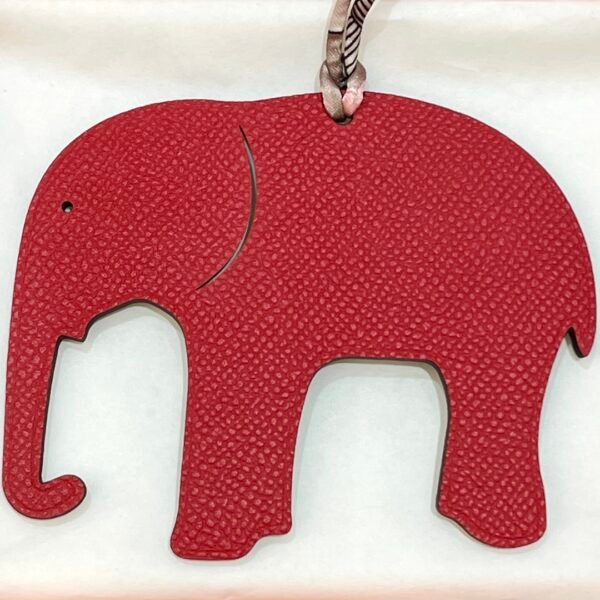 Australia Sydney 187 Factory Elephant Charm Epsom Rouge Casaque / Togo Noir
