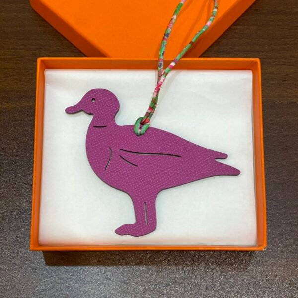 187 Factory Bag Charm Images Pigeon Charm Epsom Rose Purple / Togo Vert Bambou