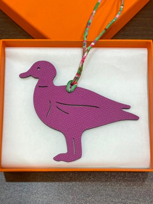 187 Factory Bag Charm Images Pigeon Charm Epsom Rose Purple / Togo Vert Bambou