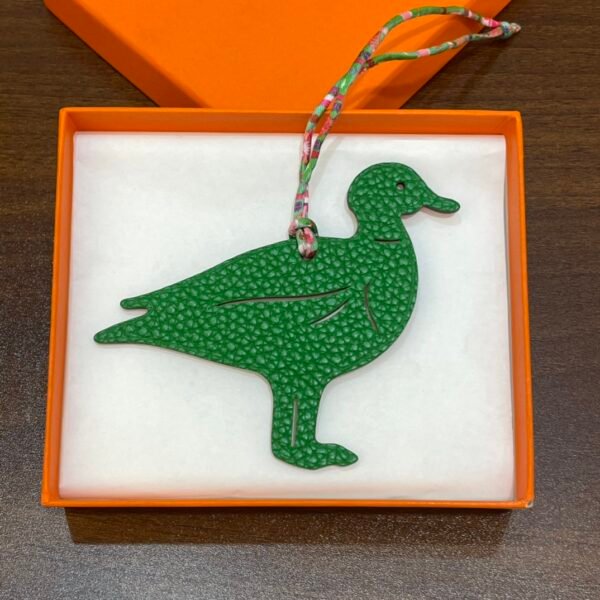 187 Factory Bag Charm Images Pigeon Charm Epsom Rose Purple / Togo Vert Bambou