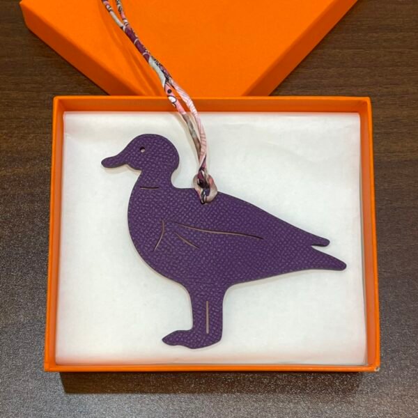 187 Factory Pigeon Charm Images Epsom Violet / Togo Rose Sakura