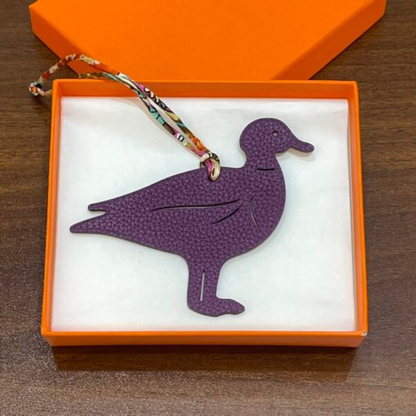 187 Factory Pigeon Bag Charm Price Togo Violet / Epsom Noir