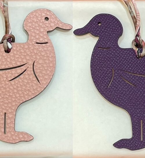 187 Factory Pigeon Charm Images Epsom Violet / Togo Rose Sakura