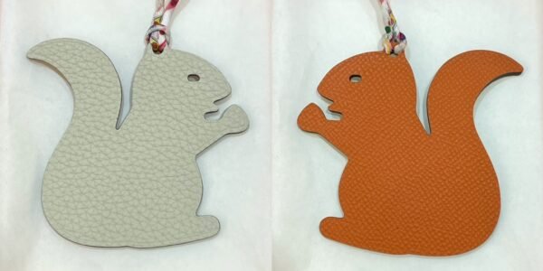 Saudi Arabia Riyadh 187 Factory Small Squirrel Charm Togo Craie / Epsom Orange