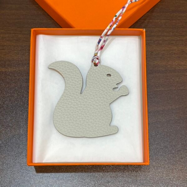 Saudi Arabia Riyadh 187 Factory Small Squirrel Charm Togo Craie / Epsom Orange