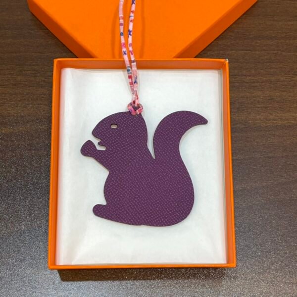 UK London 187 Factory Small Squirrel Charm Togo Rose Eglantine / Epsom Violet