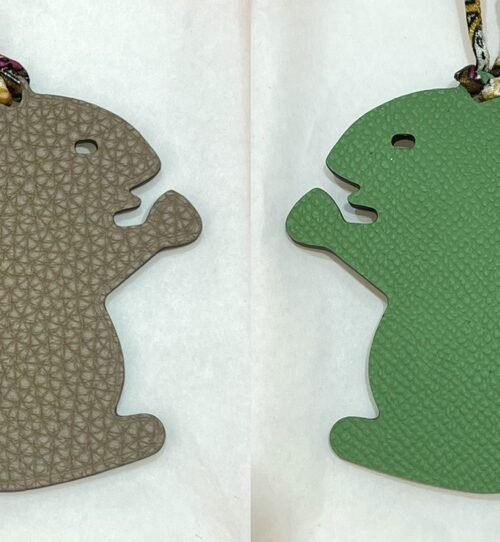 Hong Kong 187 Factory Small Squirrel Charm Togo Gris Tourterelle / Epsom Vert Criquet