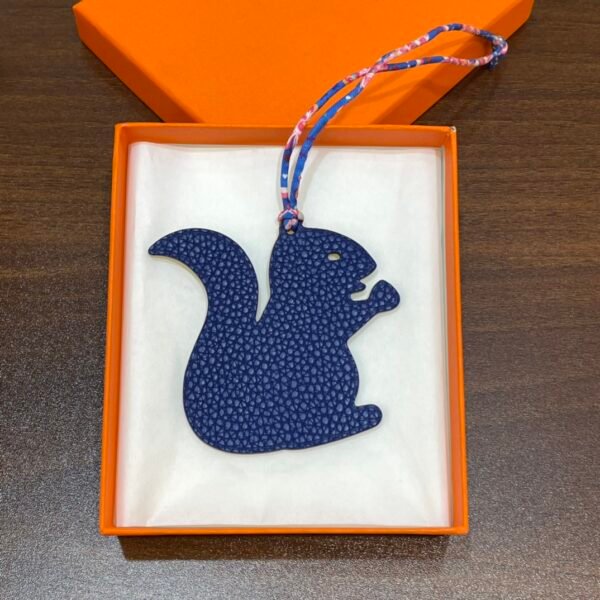 187 Factory Bag Charm Images Togo Blue Saphir / Epsom Lime Small Squirrel Charm