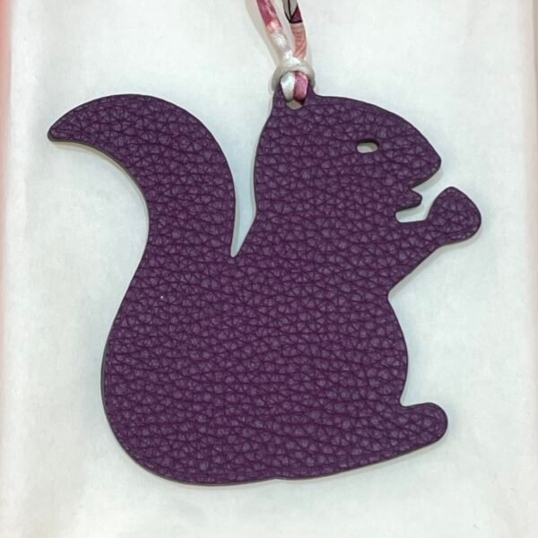 Canada Toront 187 Factory Small Squirrel Charm Violet Togo Leather / Noir Epsom Leather