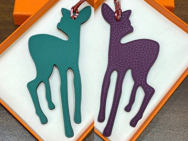 187 Factory Bag Charms Price Malachite Epsom / Violet Togo Deer Charms