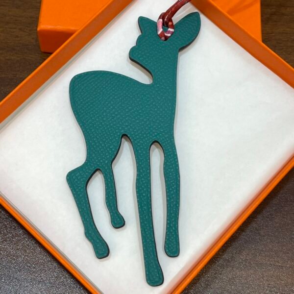 187 Factory Bag Charms Price Malachite Epsom / Violet Togo Deer Charms