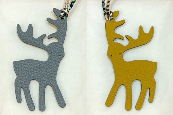 UK London 187 Factory Blue Lin Togo / Jaune D’or Epsom Wapiti Charms