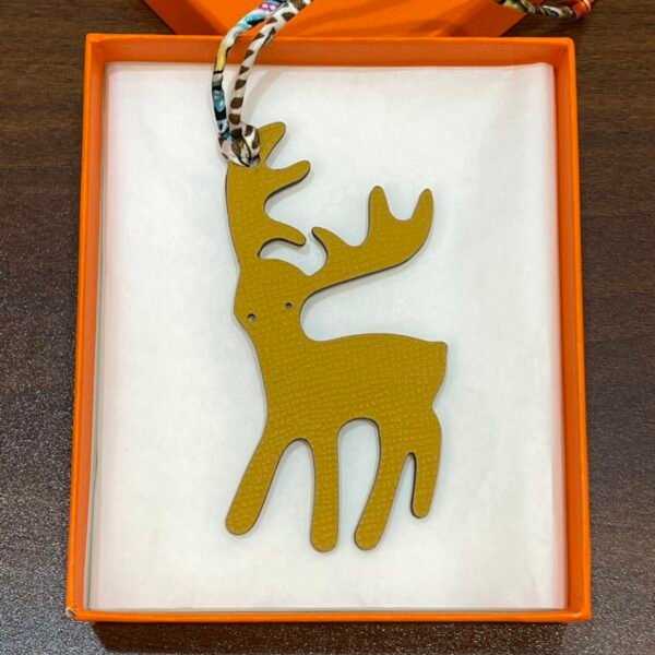 UK London 187 Factory Blue Lin Togo / Jaune D’or Epsom Wapiti Charms