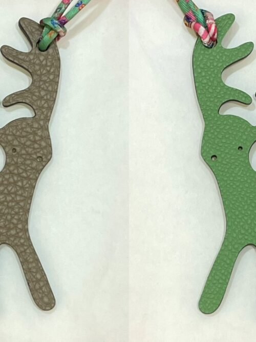 Singapore Kuala Lumpur 187 Factory Wapiti Charms Gris Tourterelle Togo / Vert Criquet Epsom