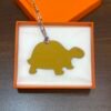 187 Factory Bag Charms Images Turtle Charms Epsom Jaune D’or / Togo Blue Lin