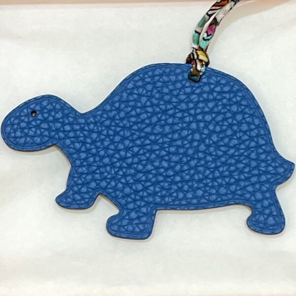 Hong Kong 187 Factory Gold Epsom Leather / Blue Azteque Togo Leather Turtle Charms