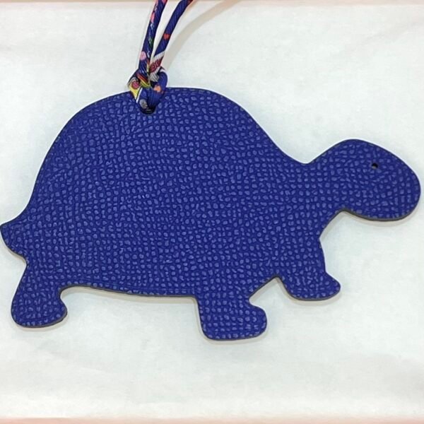 USA New York 187 Factory Epsom Blue Electric / Togo Leather Dark Coffee Turtle Charms