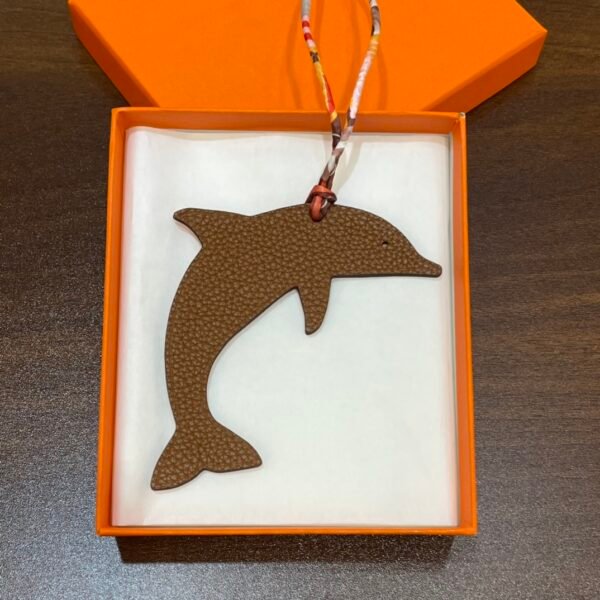 187 Factory Dolphin Charms Images Togo Leather Gold / Epsom Leather Rose Lipstick