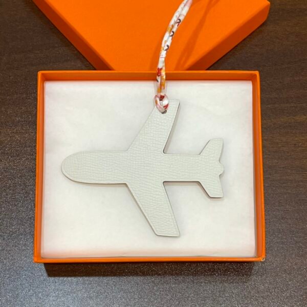 187 Factory Plane Bag Charm Togo Rose Sakura / Epsom Craie