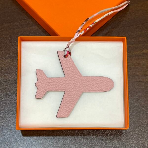 Canada Ottawa 187 Factory Plane Charm Rose Sakura Togo Leather / Rose Purple Epsom
