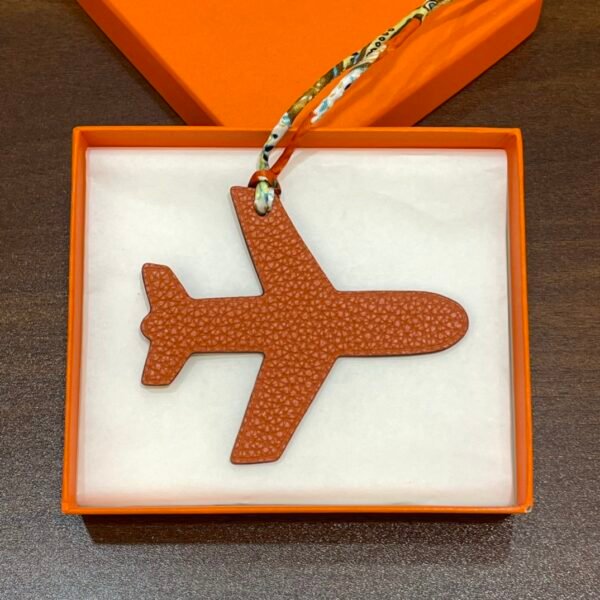 187 Factory Plane Charm Price Orange Togo Leather / Rouge Casaque Epsom Leather
