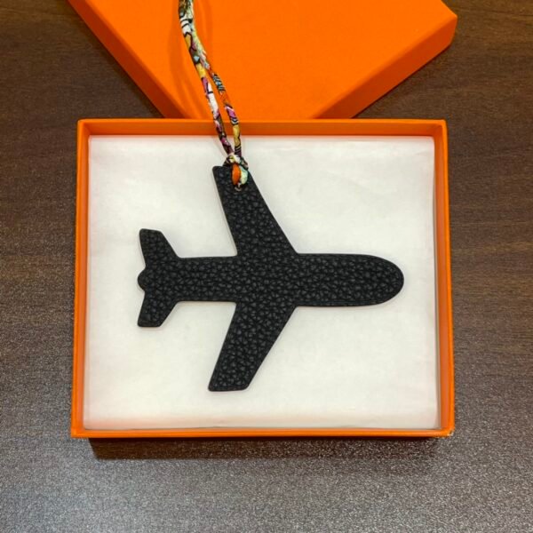 UK London 187 Factory Plane Charm Togo Noir / Epsom Rouge Casaque